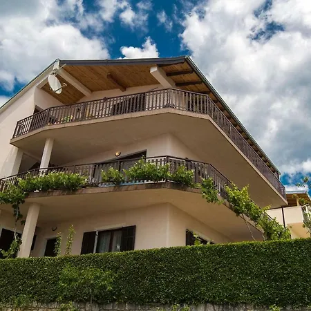 Faro & Apartman *