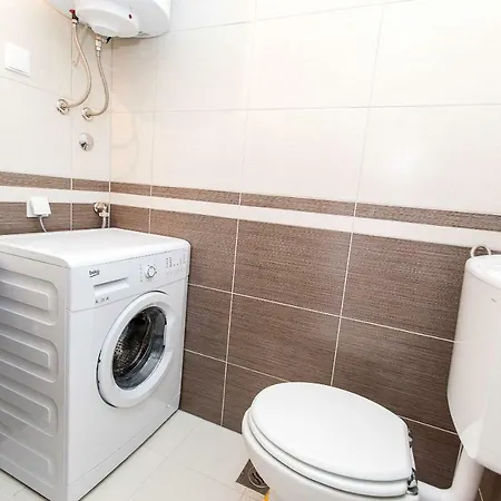 Faro & Apartman *