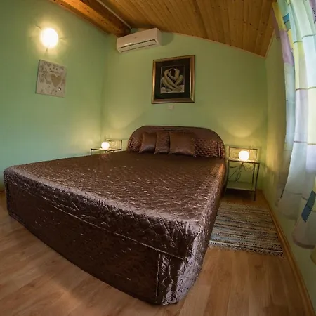 Apartment Faro & *