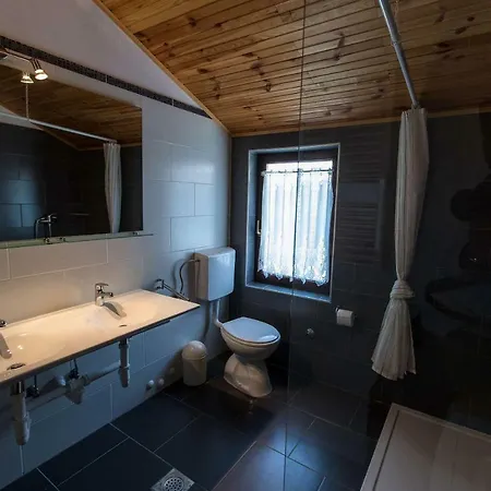 Faro & * 크리크베니카